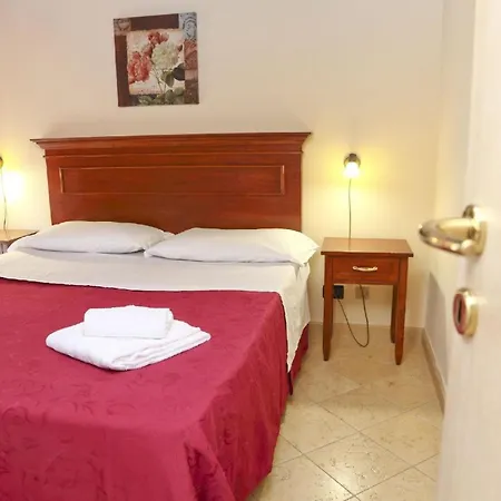 Fuer 3 Personen Ca 40 Qm In Cefalu, Sizilien Nordkueste Von Sizilien Cefalu