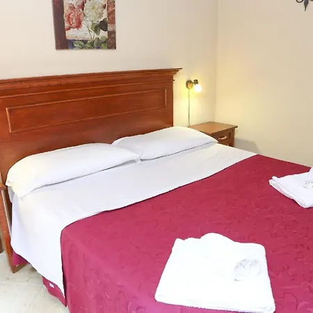 Fuer 3 Personen Ca 40 Qm In Cefalu, Sizilien Nordkueste Von Sizilien Apartment *